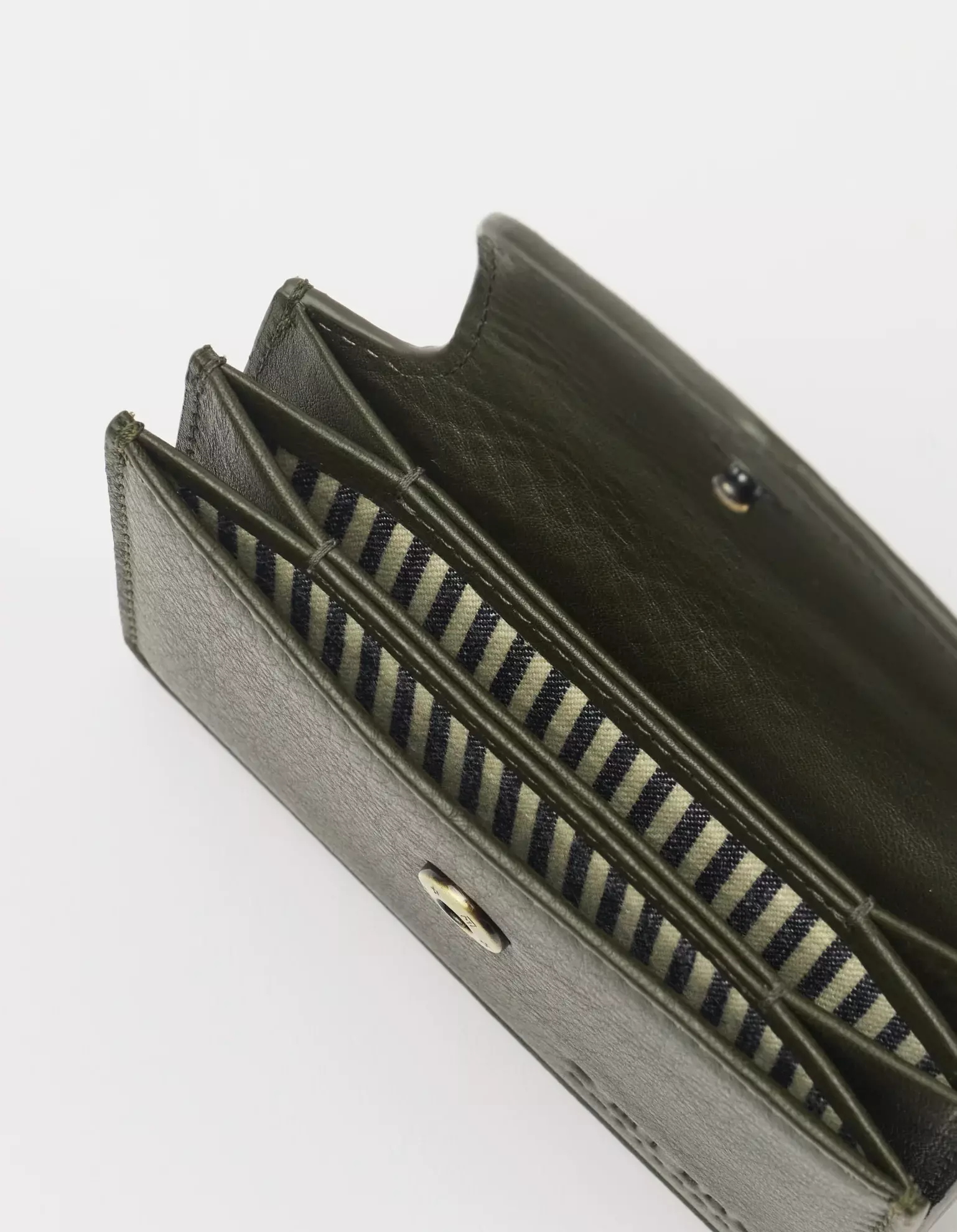 O MY BAG Harmonica Wallet Moss Soft Grain Leather Portemonnaie Geldbörse grün